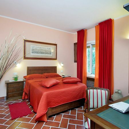 Lillihouse Hotel Рим Екстериор снимка
