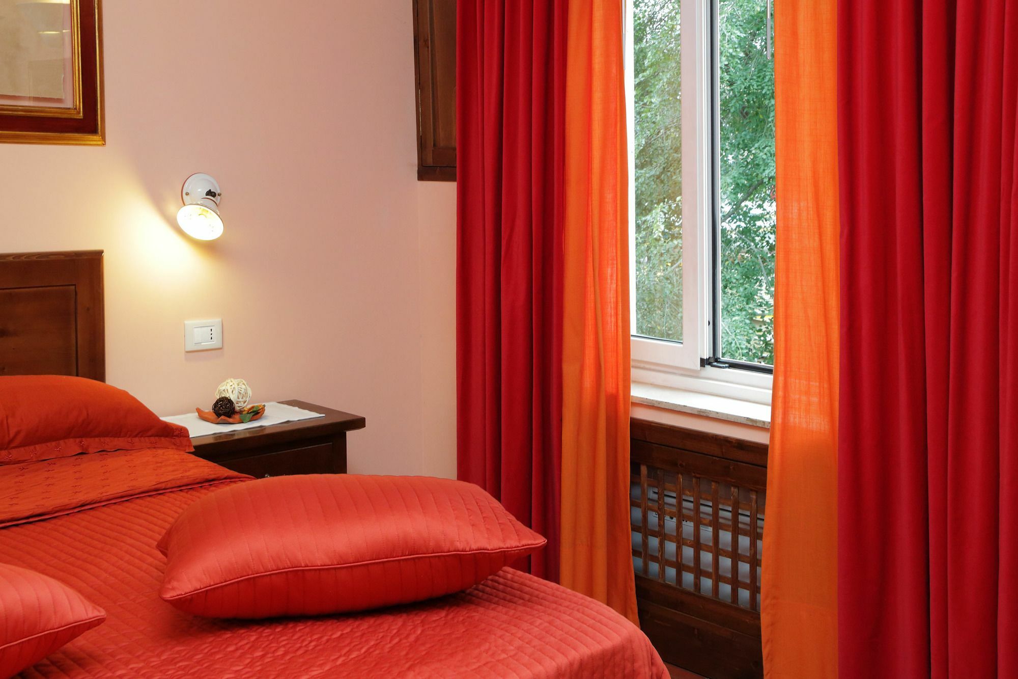 Lillihouse Hotel Рим Екстериор снимка