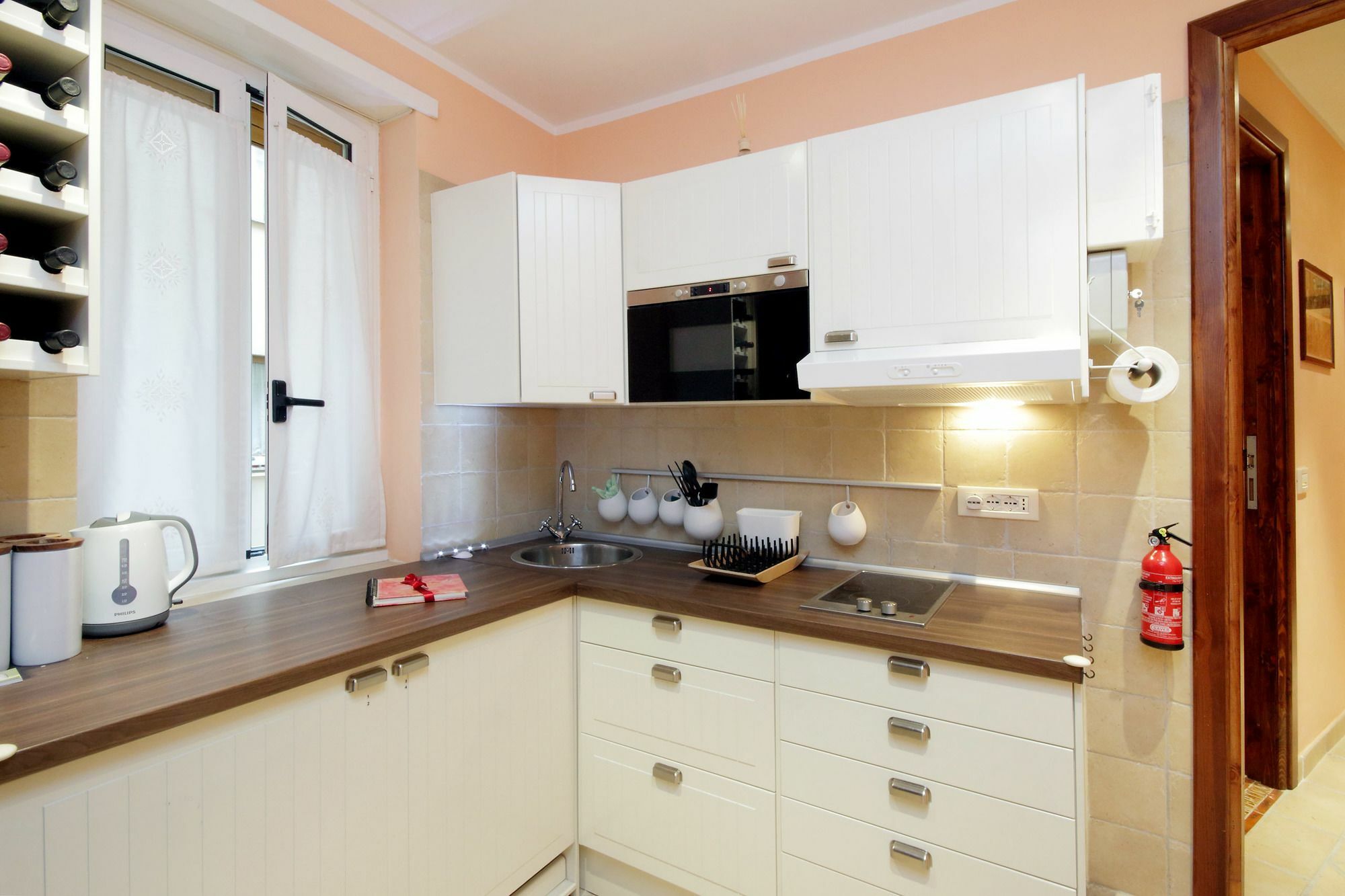 Lillihouse Hotel Рим Екстериор снимка